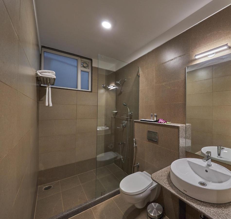 Regenta Inn 4Th Block Koramangala Bengaluru Zewnętrze zdjęcie